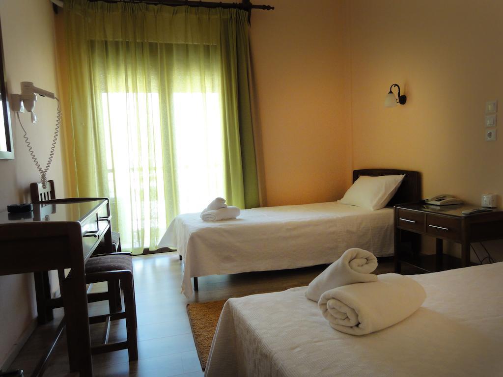 Koukouri Suites Areopoli Bagian luar foto
