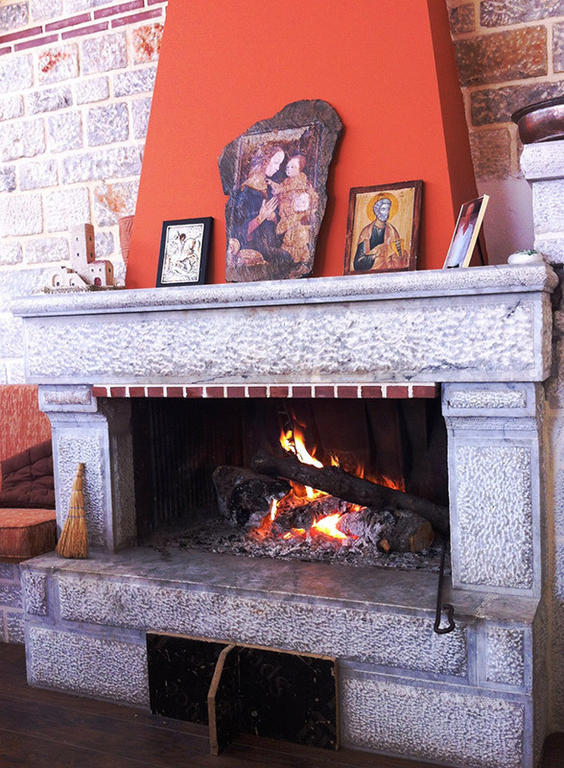 Koukouri Suites Areopoli Bagian luar foto